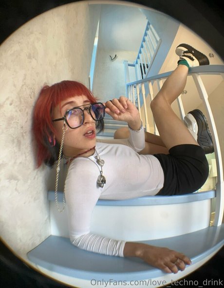 sco000oby girl model pornographic image