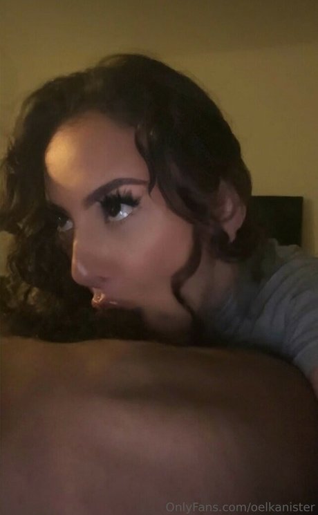 likebaklava sexy actress pics