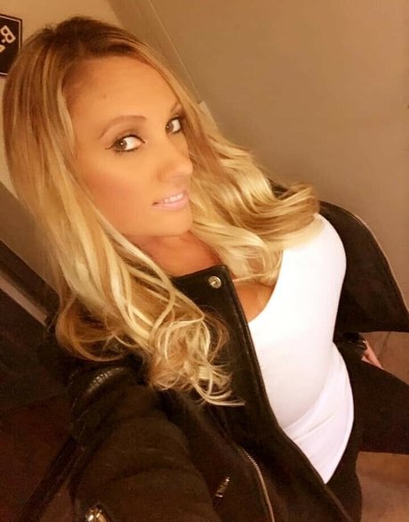 Jami Marie Akaport Barbie pornstar exclusive gallery