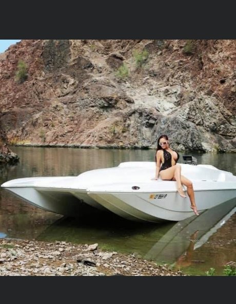 Jami Marie Akaport Barbie pornstar hot images