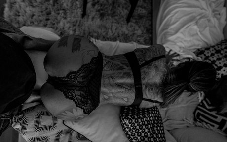 alpheratz pornstar hd pics