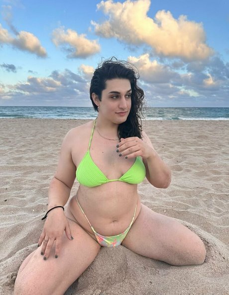 jewelsbyjules nudes model archive