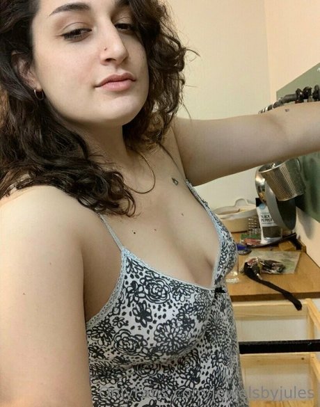 jewelsbyjules free actress images