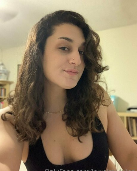 jewelsbyjules model perfect img