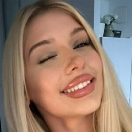 pavoxxy naked pornstar images