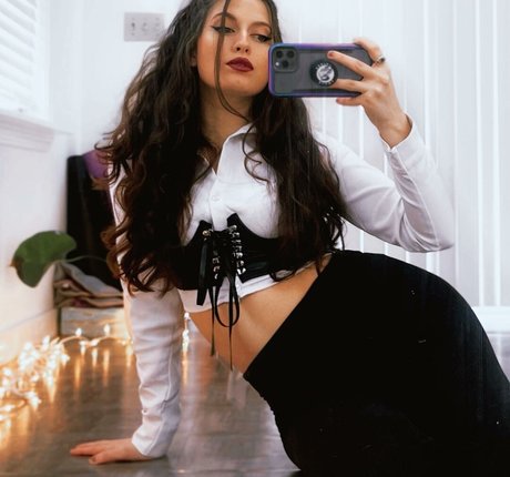 blonde cum onlyfans beautiful naked photos