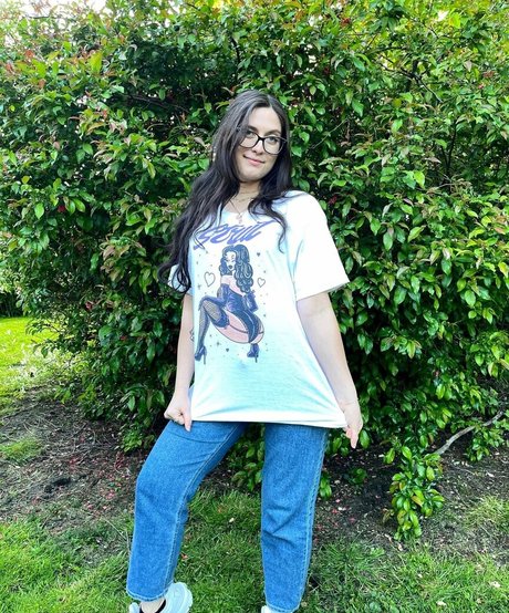 comedian onlyfans pornographic pics