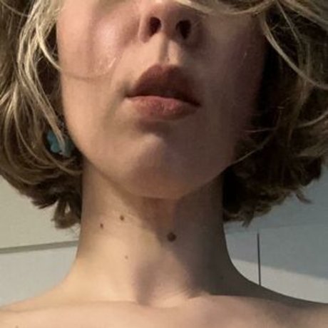 Hunny18Bunny18 star sex galleries