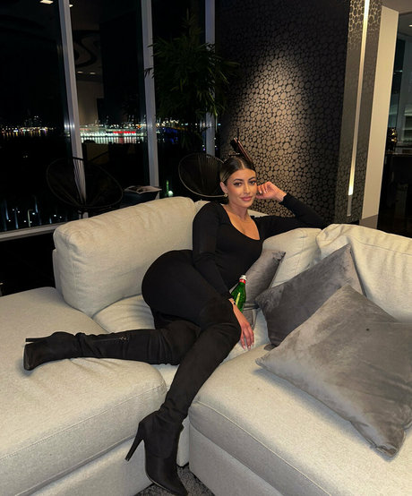 muscle trans onlyfans erotic picture