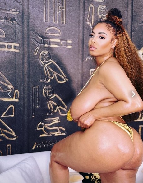 persephanii erotic actress image