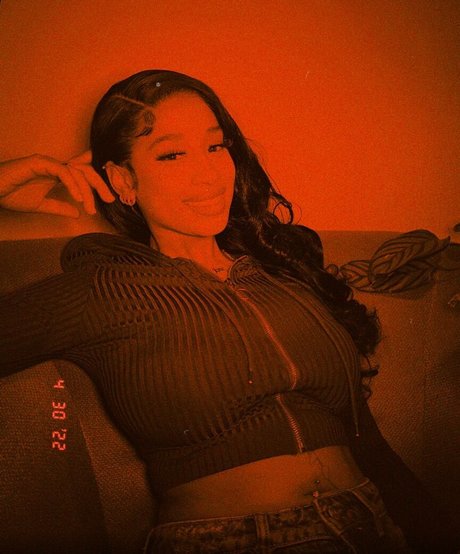 Capeverdian model naked archive