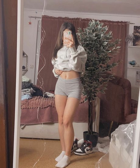 Doreengnadi perfect model pictures