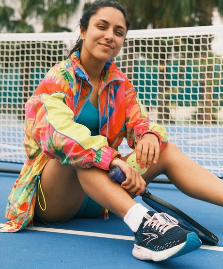 Michelle Khare pornstar perfect pictures