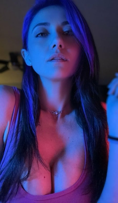 Convallariaxo naked star photo