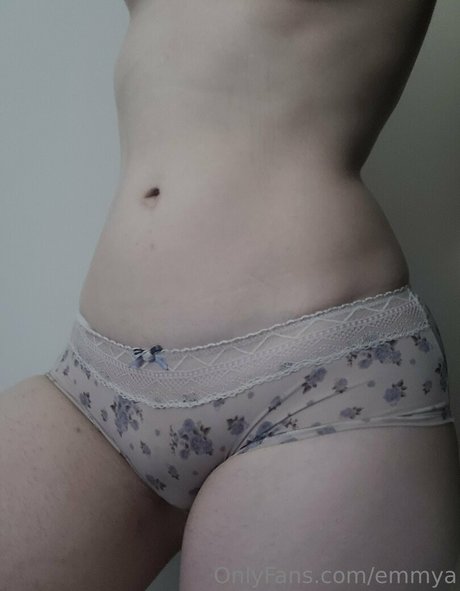 emmya xxx model galleries