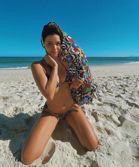 Talita Younan xxx actress gallery