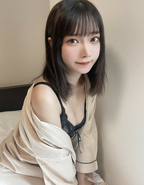 Izuchinono pornstar naked galleries