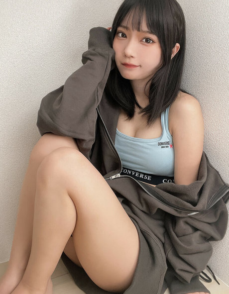 Izuchinono nice actress image