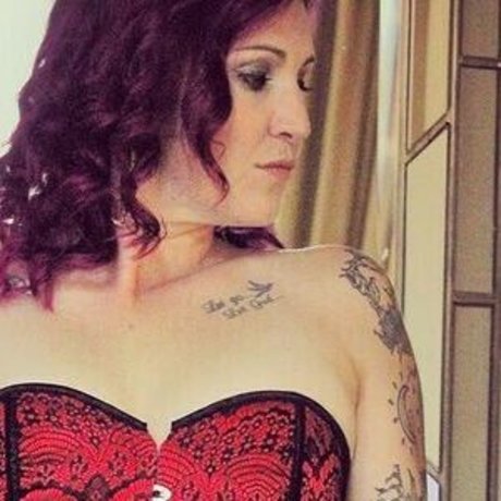 Curious Creature best model pics