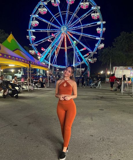 18 year old onlyfans hot galleries