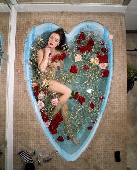 Margaret Bienert model adult pics