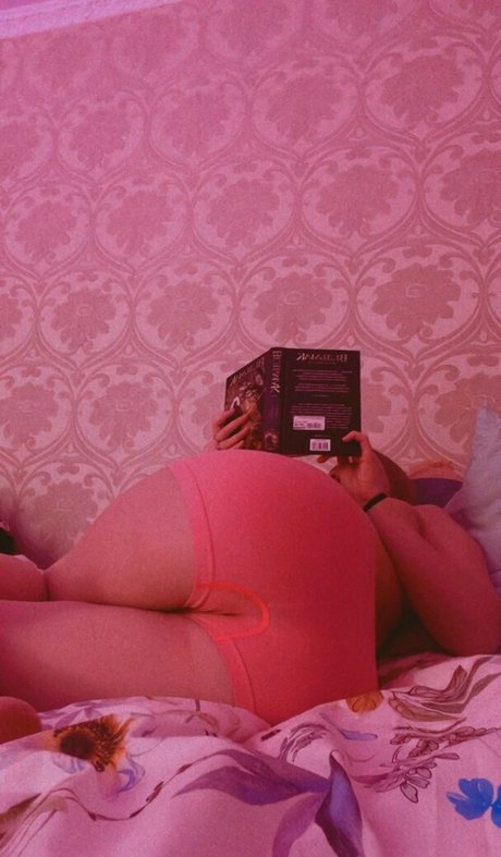 Selfika pornographic actress archive