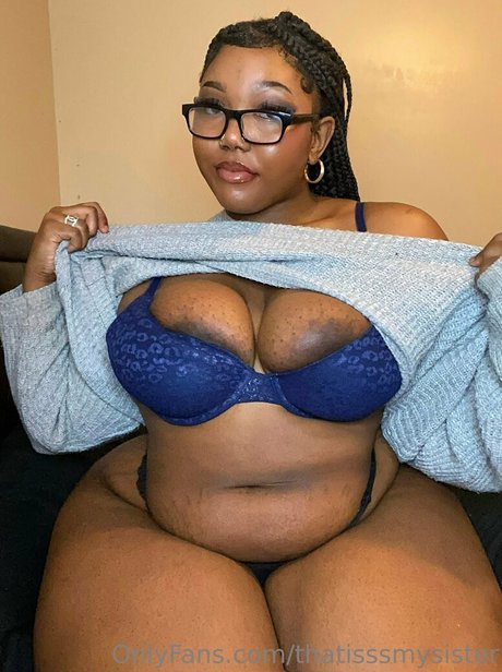 thatisssmysister naked actress picture