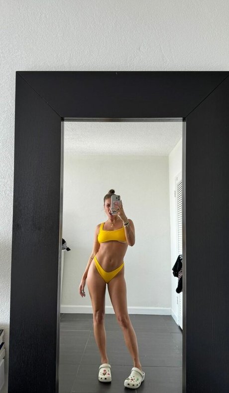 mynameisfrancescabiella model best photo