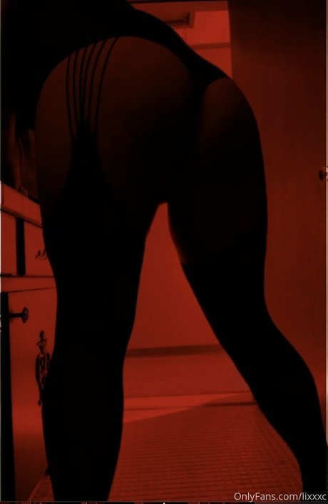 lixxxc porn model img