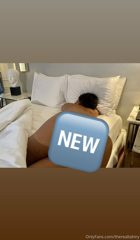 therealtahiry model nude picture
