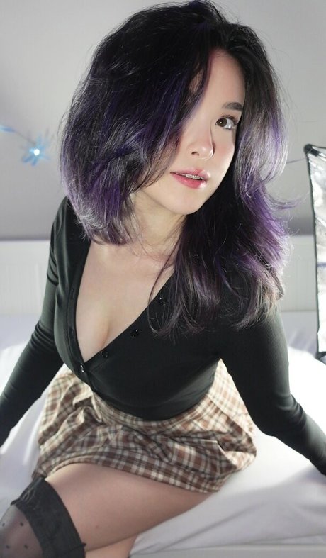 TheMishkaBear exclusive star archive