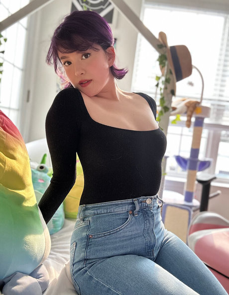 TheMishkaBear best pornstar picture