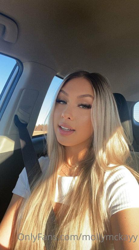 mollymckayy adult star galleries