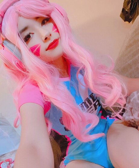 LunaGenevinne pornographic star images