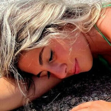 Allison Vallerand pornstar free pics