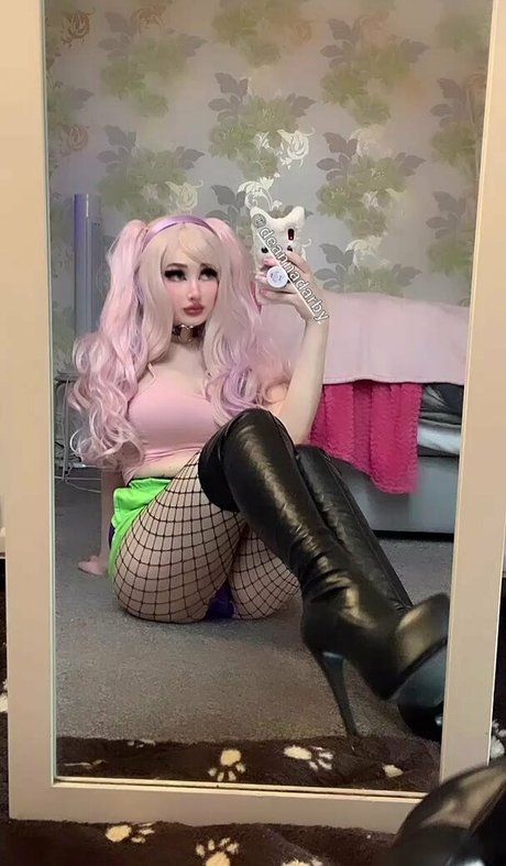 DeannaDarby hd actress pics