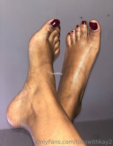 toeswithkay2 high quality model photo