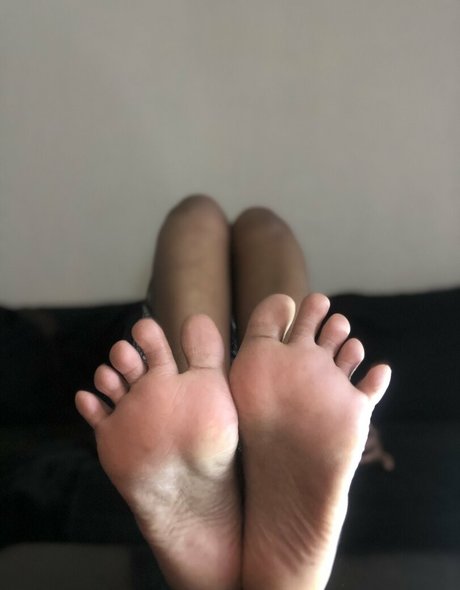 toeswithkay2 model hot pics