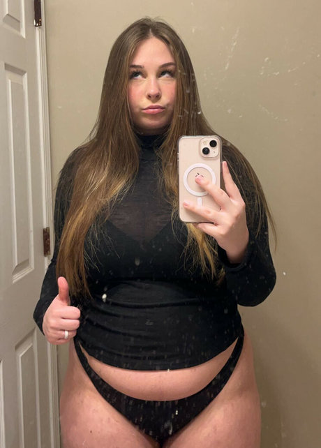 Greenlie danielle exclusive star pics