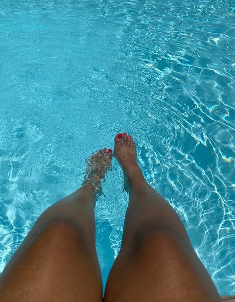 etherealdemie feet star hd photo