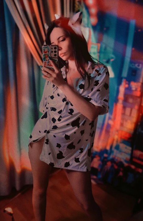 zelenaya zlaya art actress gallery