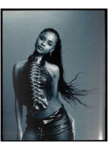 Tyla pretty model images