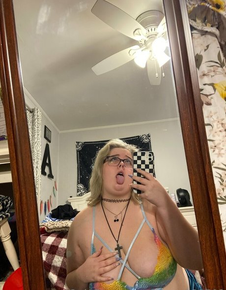 aurora188702 erotic actress pics