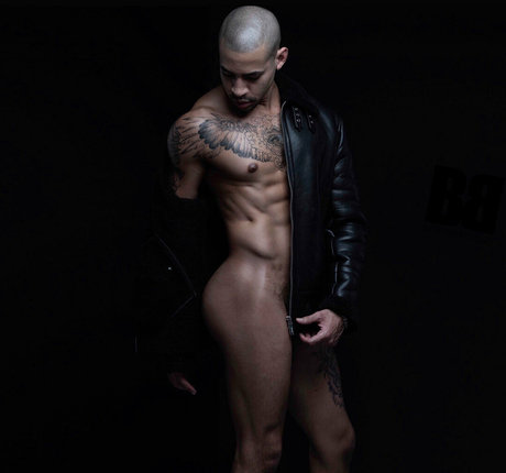 iamjudasking high quality pornstar images