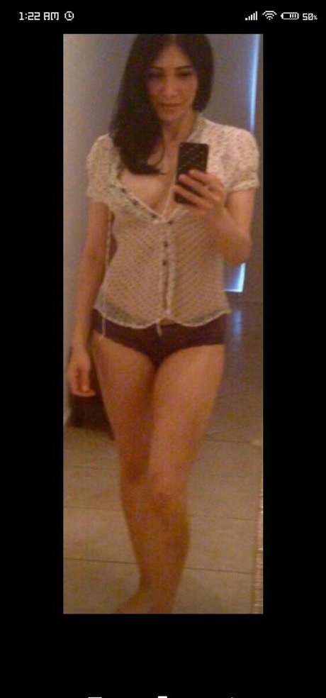 Cari 88 star nude gallery