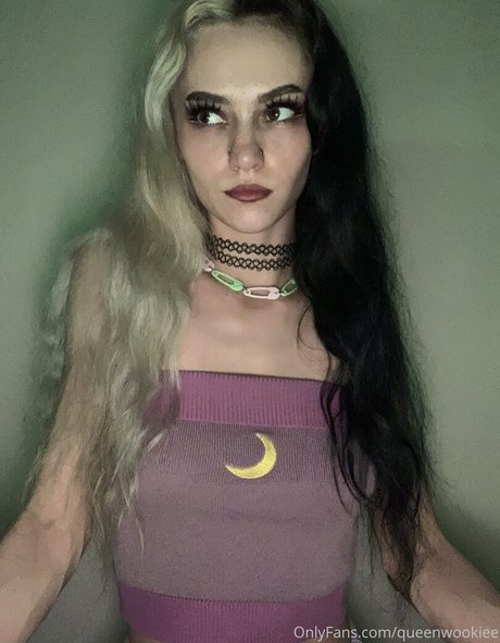 queenwookiee hot model pictures