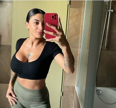 neliagold porn actress archive