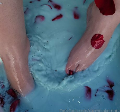 carrotcaketoots pornstar free images