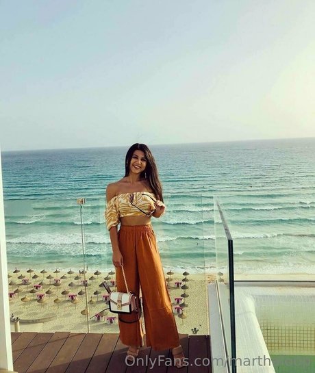 marthaloop star nudes galleries