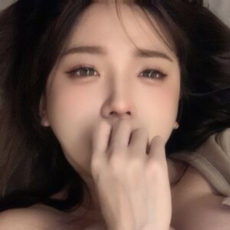 X nainnn naked actress galleries